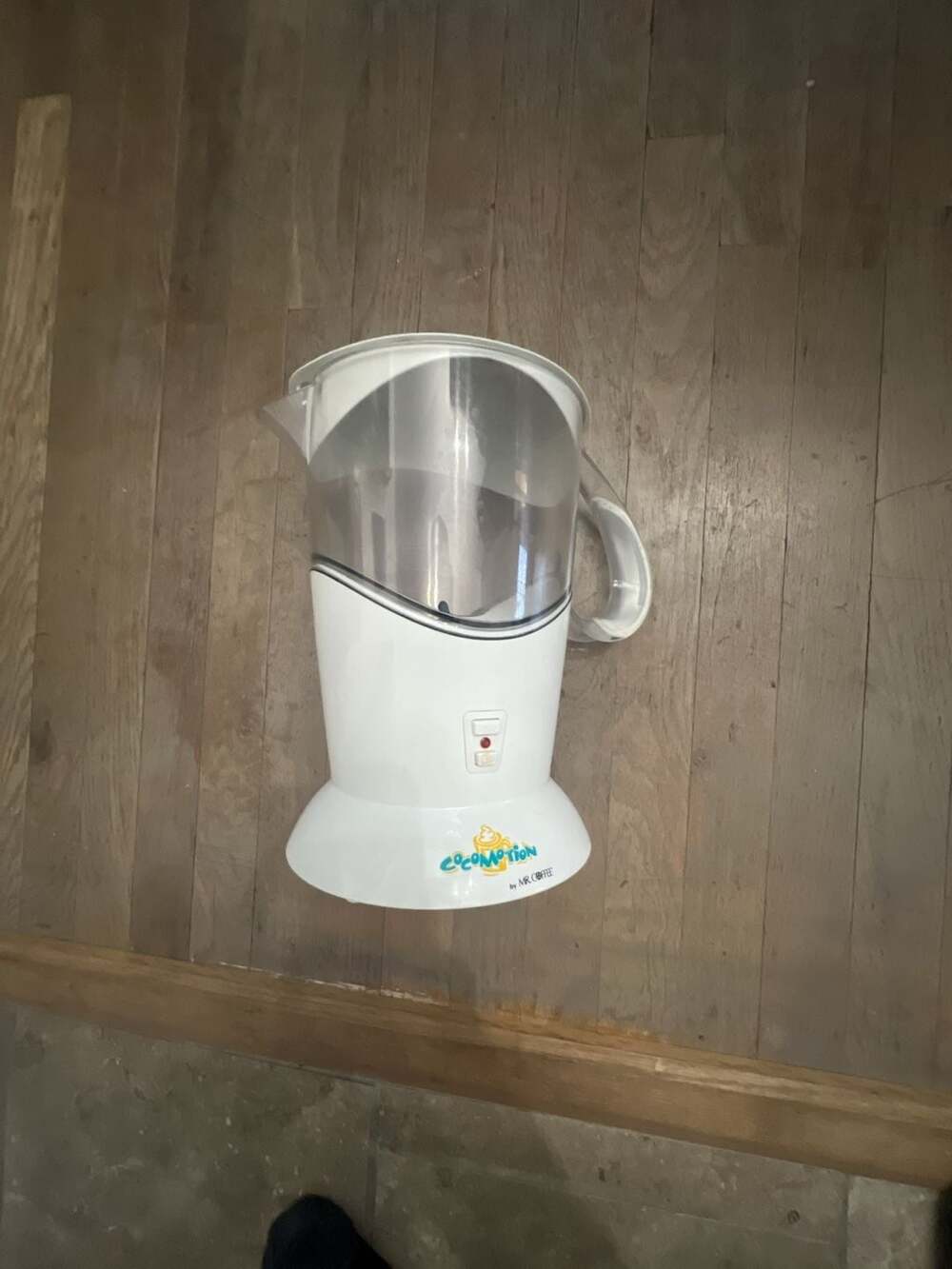 Mr. Coffee Cocomotion 4-Cup Hot Chocolate Maker Model HC4
